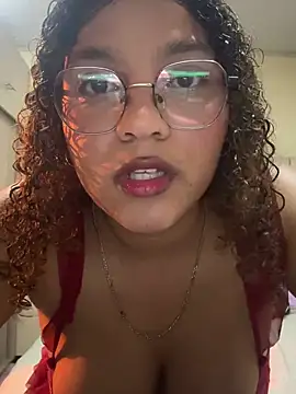 Snapshot of KendyLove_ chatting on July 9, 5:44 am KendyLove online show from July 9, 5:44 am