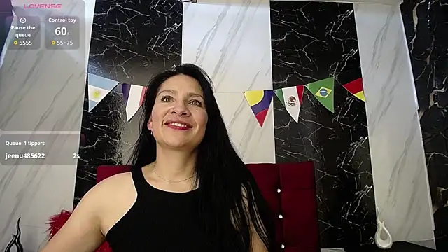 Snapshot of SofiaMoreno_ chatting on June 18, 5:50 pm SofiaMoreno online show from June 18, 5:50 pm