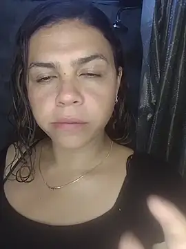 Snapshot of mar_coral2 chatting on May 11, 8:28 pm mar coral2 online show from May 11, 8:28 pm