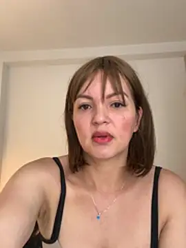 Viictoria-Jones online show from July 21, 10:06 am