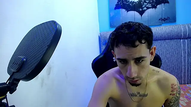 Owen courtz online show from March 13, 3:40 pm