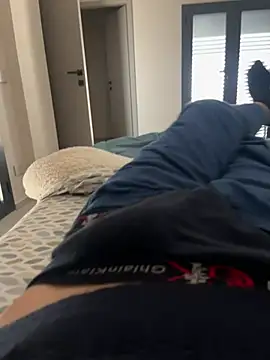 frenk33 online show from March 8, 9:13 am