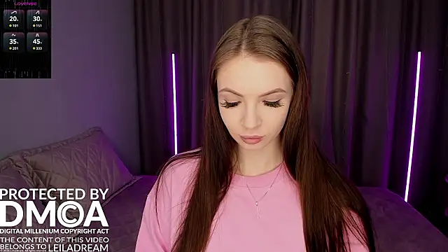 Snapshot of Leila_Loo chatting on March 6, 5:15 am Leila Loo online show from March 6, 5:15 am