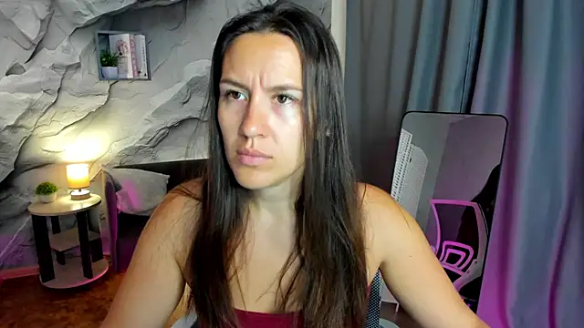Snapshot of asti_bubbles chatting on July 20, 1:31 am asti bubbles online show from July 20, 1:31 am