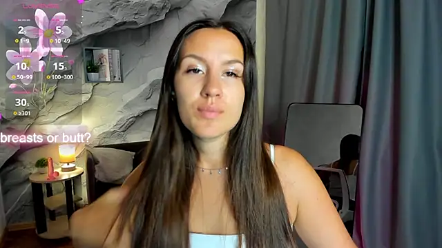 Snapshot of asti_bubbles chatting on August 4, 1:20 am asti bubbles online show from August 4, 1:20 am
