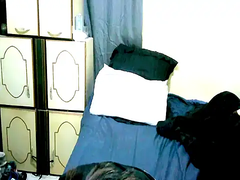 IndianPleasures21 online show from June 14, 2:24 am