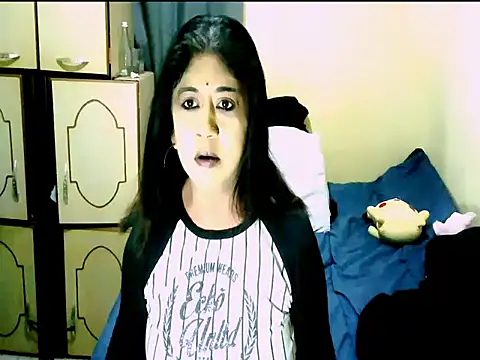 IndianPleasures21 online show from June 30, 2:29 pm