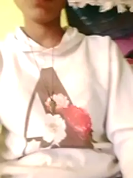 wifedesi7050 online show from March 11, 8:09 am