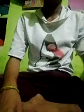 wifedesi7050 online show from May 15, 4:58 pm