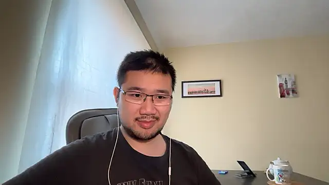 jasonryu2025 online show from April 27, 7:50 am
