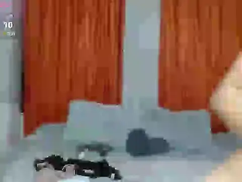 Snapshot of MiaHarper0 chatting on February 26, 6:01 am MiaHarper0 online show from February 26, 6:01 am