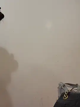 Snapshot of Dautay-mup chatting on March 4, 3:40 pm Dautay-mup online show from March 4, 3:40 pm