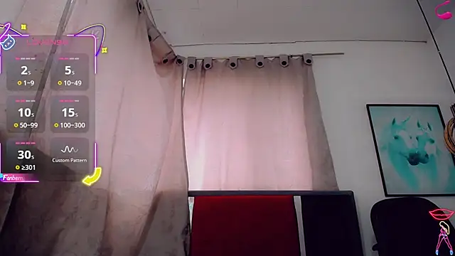 Snapshot of Abby_White__ chatting on July 6, 7:38 pm Abby White online show from July 6, 7:38 pm