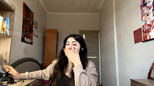 AshlynWabasha online show from March 5, 1:18 pm