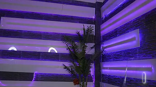 ItsIvyLicious  online show from February 21, 8:54 pm