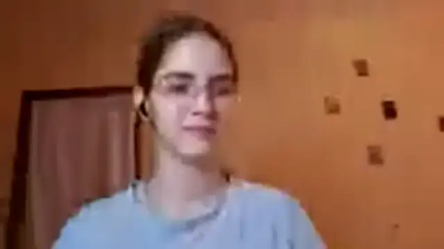 Snapshot of Katelemon chatting on June 5, 9:15 am Katelemon online show from June 5, 9:15 am