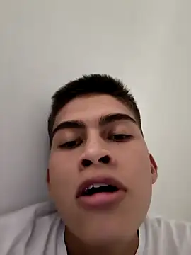 bbluchito online show from March 15, 4:46 pm