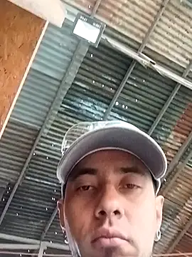 Snapshot of kaloumario chatting on March 20, 7:08 pm kaloumario online show from March 20, 7:08 pm