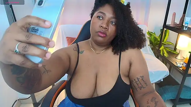 Megan-Small online show from March 9, 8:13 pm