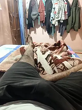 Snapshot of Fantasy_King_3939 chatting on February 23, 7:11 pm Fantasy King 3939 online show from February 23, 7:11 pm