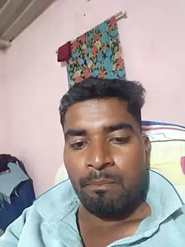 Snapshot of Fantasy_King_3939 chatting on March 7, 5:32 pm Fantasy King 3939 online show from March 7, 5:32 pm