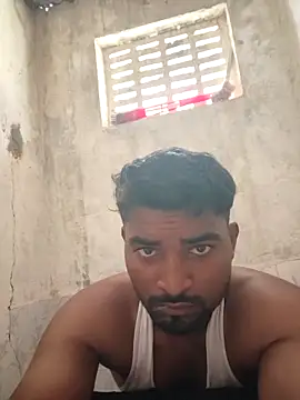 Snapshot of Fantasy_King_3939 chatting on March 10, 8:08 am Fantasy King 3939 online show from March 10, 8:08 am