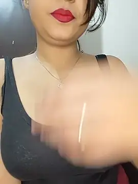Shanaya-Hotty online show from July 12, 8:55 pm