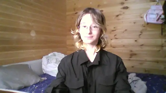 Snapshot of Silva-Tailll chatting on May 25, 9:21 pm Silva-Tailll online show from May 25, 9:21 pm