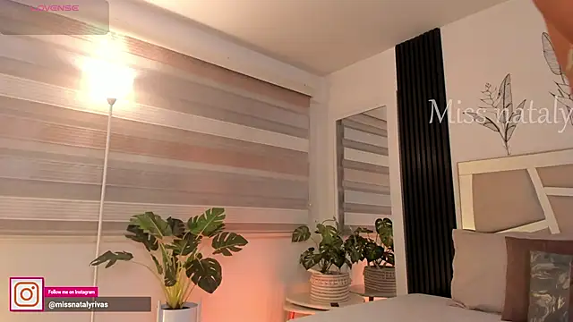 Snapshot of missnataly chatting on May 12, 11:13 pm missnataly online show from May 12, 11:13 pm