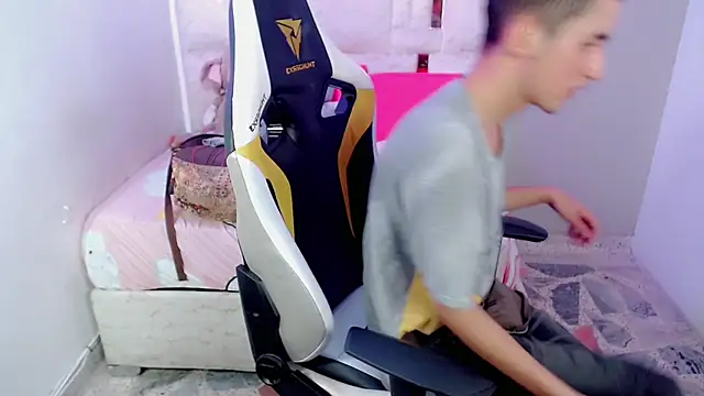 Houston bby  online show from March 13, 8:59 pm