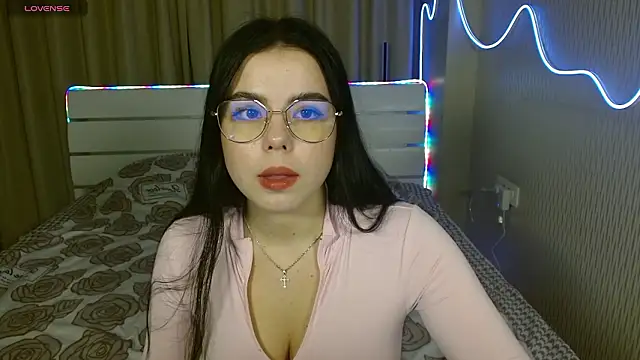 kitttyblush online show from March 1, 10:34 pm