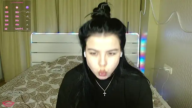 kitttyblush online show from March 5, 9:22 pm