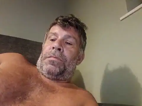 Snapshot of stud2512 chatting on June 28, 9:21 pm stud2512 online show from June 28, 9:21 pm