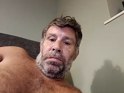Snapshot of stud2512 chatting on July 3, 9:43 pm stud2512 online show from July 3, 9:43 pm