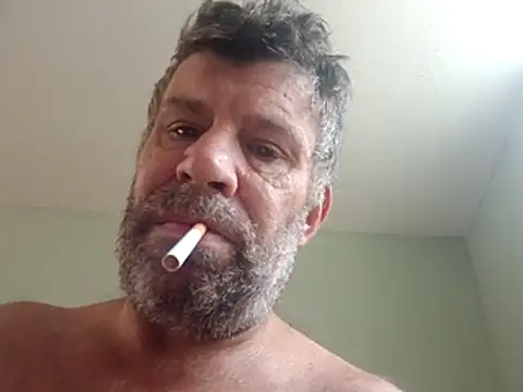Snapshot of stud2512 chatting on July 5, 8:54 am stud2512 online show from July 5, 8:54 am