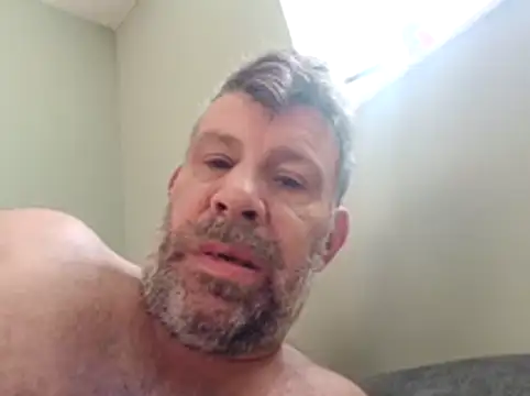 Snapshot of stud2512 chatting on July 30, 10:47 am stud2512 online show from July 30, 10:47 am