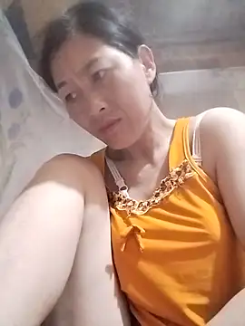 lris-Beauty77 online show from May 31, 8:43 pm