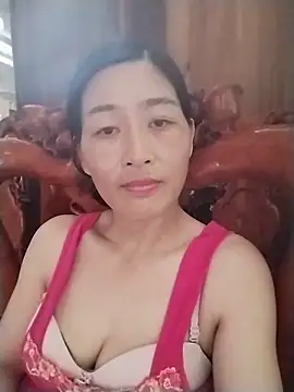 lris-Beauty77 online show from June 18, 10:52 am