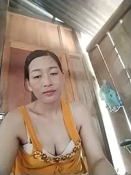 lris-Beauty77 online show from July 7, 6:47 am