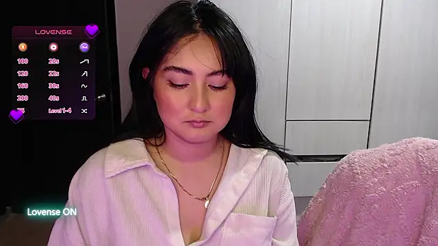 Snapshot of zakura_ania chatting on March 16, 4:29 am zakura ania online show from March 16, 4:29 am