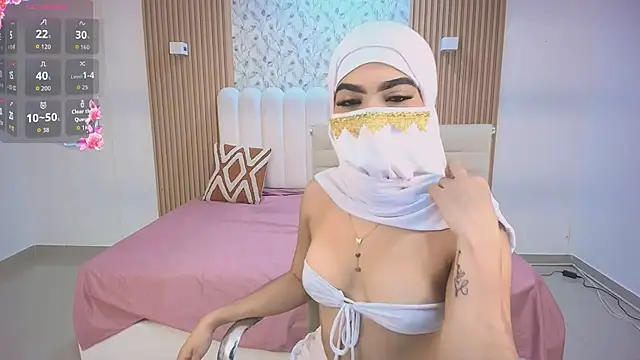 Snapshot of allyson_nahid chatting on May 6, 11:59 am allyson nahid online show from May 6, 11:59 am