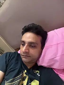 Snapshot of online4u08 chatting on May 8, 4:56 pm online4u08 online show from May 8, 4:56 pm