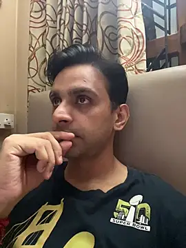 Snapshot of online4u08 chatting on May 11, 4:37 pm online4u08 online show from May 11, 4:37 pm