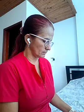 Lorenaluna online show from April 29, 3:16 pm