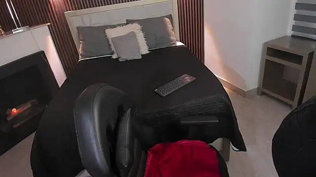 paulys  online show from April 29, 11:58 am
