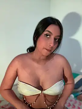 Snapshot of miss__cataleya chatting on May 17, 3:48 am miss cataleya online show from May 17, 3:48 am
