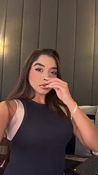 AnnyVega   online show from May 20, 8:59 pm