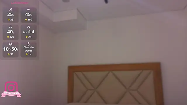 eva depp  online show from June 26, 10:19 am