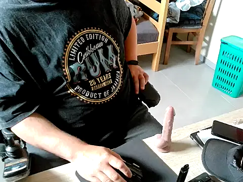 pozitiva000 online show from April 30, 2:12 pm