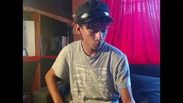 Snapshot of Billie_Turneer chatting on February 27, 9:37 pm Billie Turneer online show from February 27, 9:37 pm